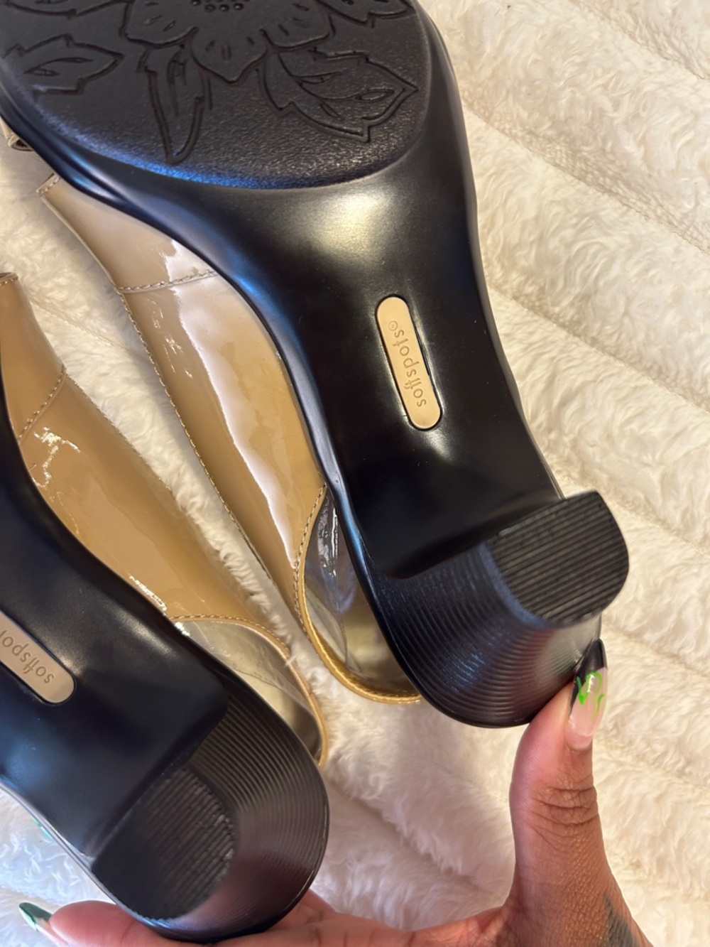 Softspots Neima Beige Patent Slingback Peep-Toe Heels NWT - Picture 11 of 14